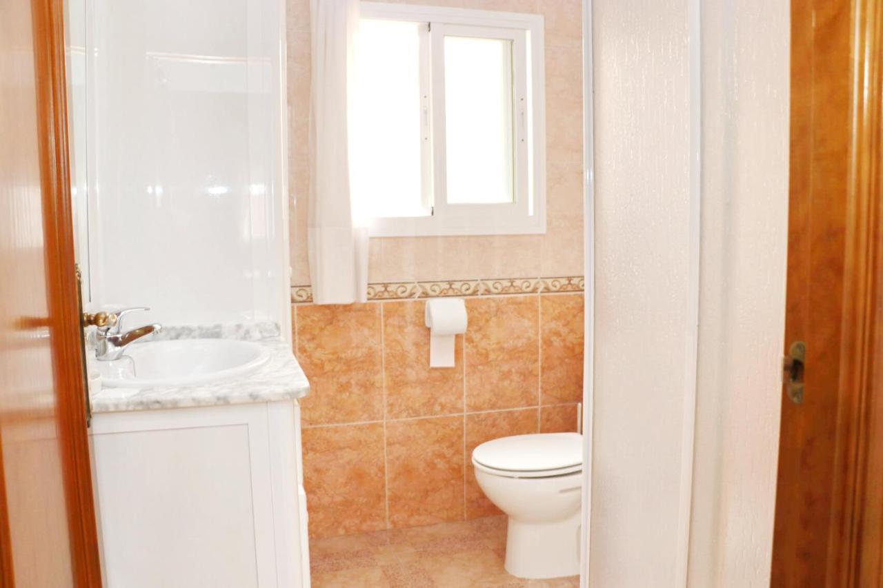 Apartamento Cervantes Conil كونيل ذي لا فرونتيرا المظهر الخارجي الصورة